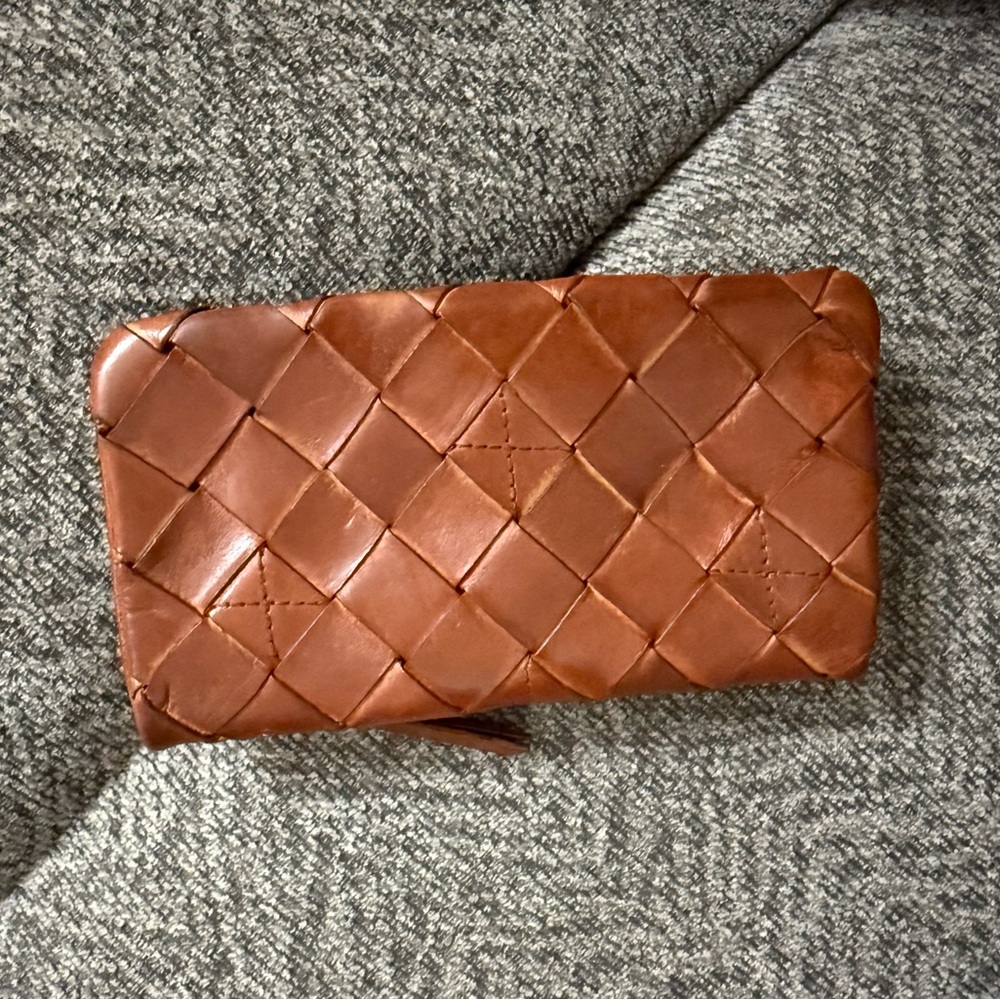 Elegant Brown Woven Leather Wallet